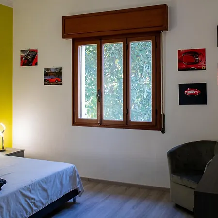 בית הארחה Casa Rivazza אימולה