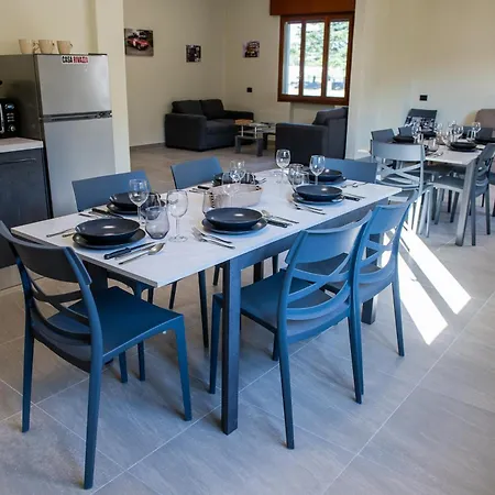 בית הארחה Casa Rivazza אימולה